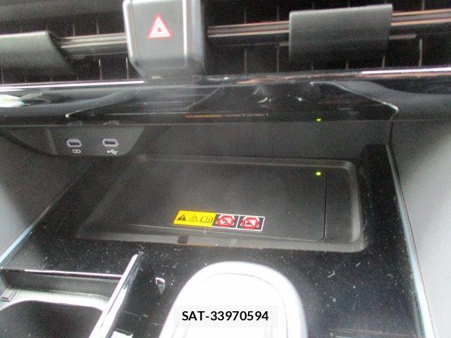 Toyota ALPHARD HYBRID 2024-05 8097836-24