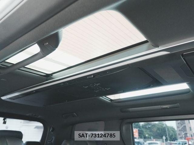 Toyota ALPHARD HYBRID 2023-09 8097837-24