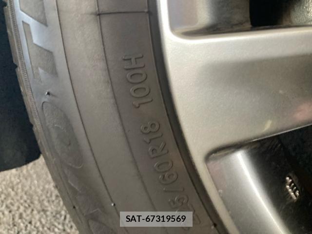 Toyota ALPHARD HYBRID 2024-01 8097844-9