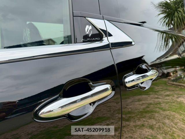 Toyota ALPHARD HYBRID 2026-06 8097842-13