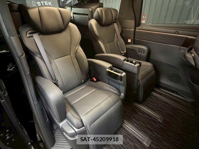 Toyota ALPHARD HYBRID 2026-06 8097842-22