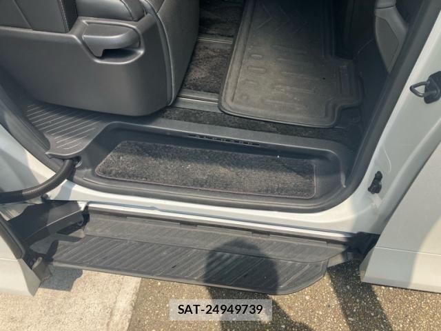 Toyota ALPHARD HYBRID 2023-12 8128752-13