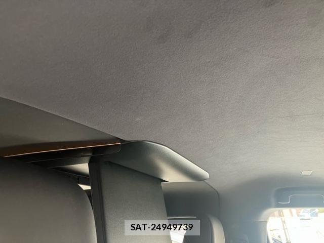 Toyota ALPHARD HYBRID 2023-12 8128752-16