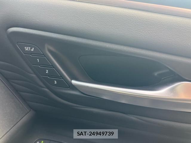 Toyota ALPHARD HYBRID 2023-12 8128752-19