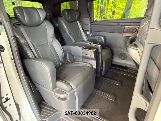 Toyota ALPHARD HYBRID 2024-08 8128744-8