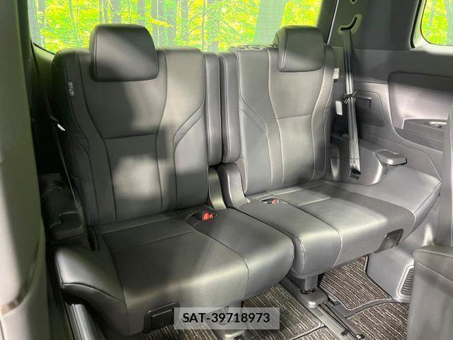 Toyota ALPHARD HYBRID 2023-08 8145416-9