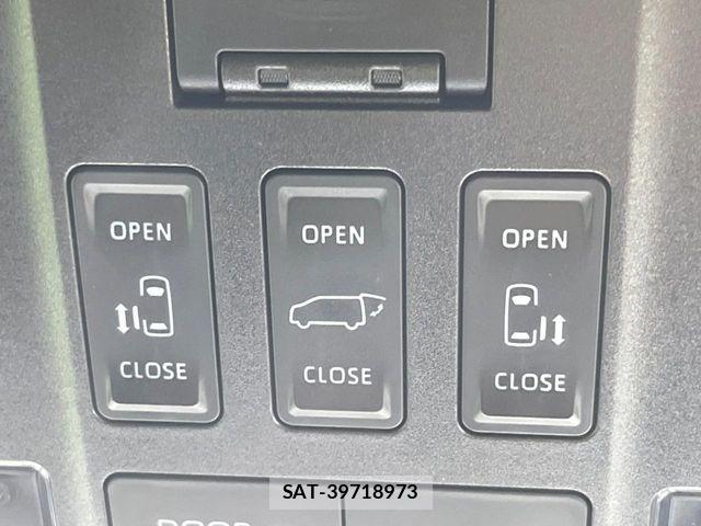 Toyota ALPHARD HYBRID 2023-08 8145416-4