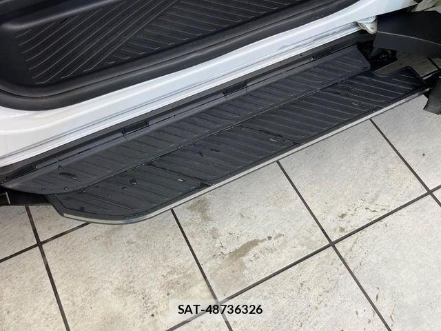 Toyota ALPHARD HYBRID 2023-09 8206168-3