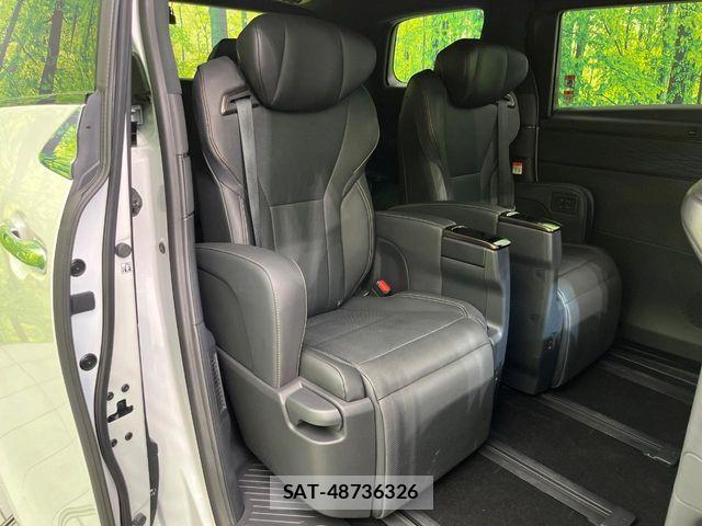 Toyota ALPHARD HYBRID 2023-09 8206168-8