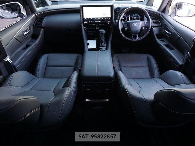 Toyota ALPHARD HYBRID 2024-07 8206167-13