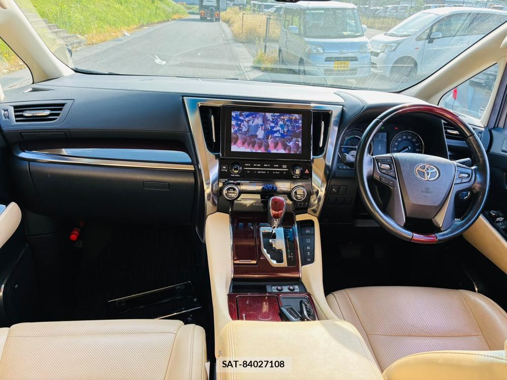 Toyota ALPHARD HYBRID 2017-07 8029562-12