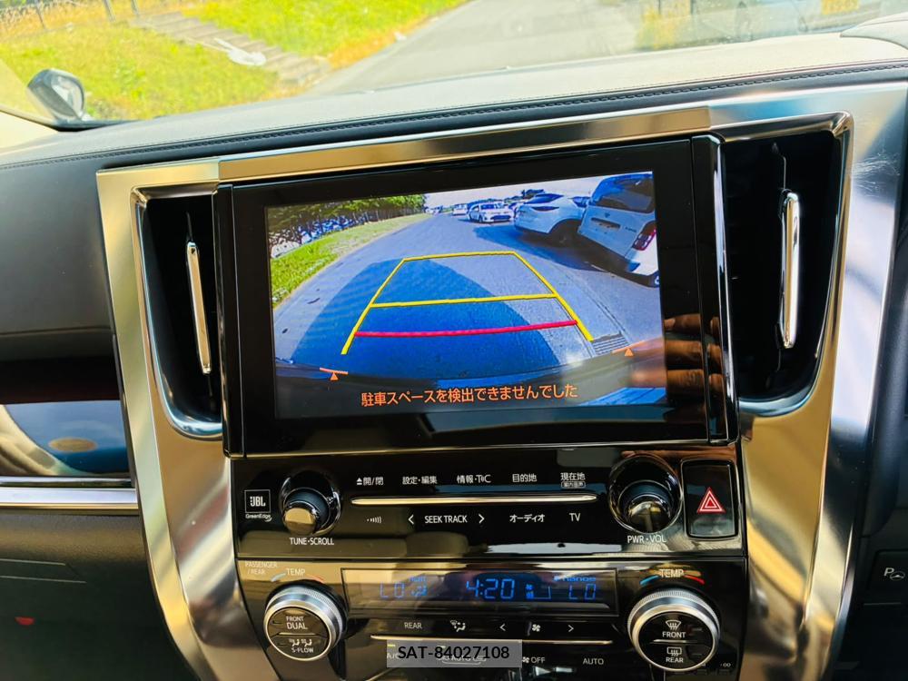 Toyota ALPHARD HYBRID 2017-07 8029562-18