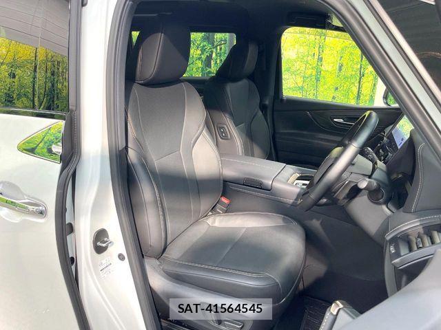 Toyota ALPHARD HYBRID 2024-03 8206164-7