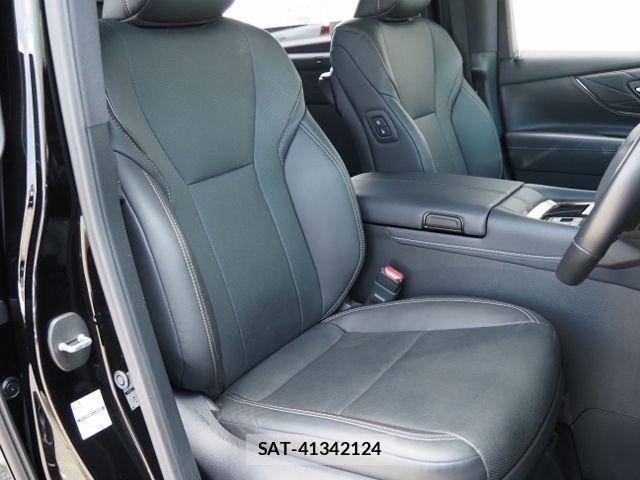 Toyota ALPHARD HYBRID 2024-02 8206165-11
