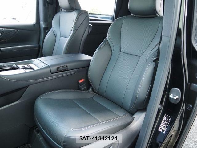 Toyota ALPHARD HYBRID 2024-02 8206165-12