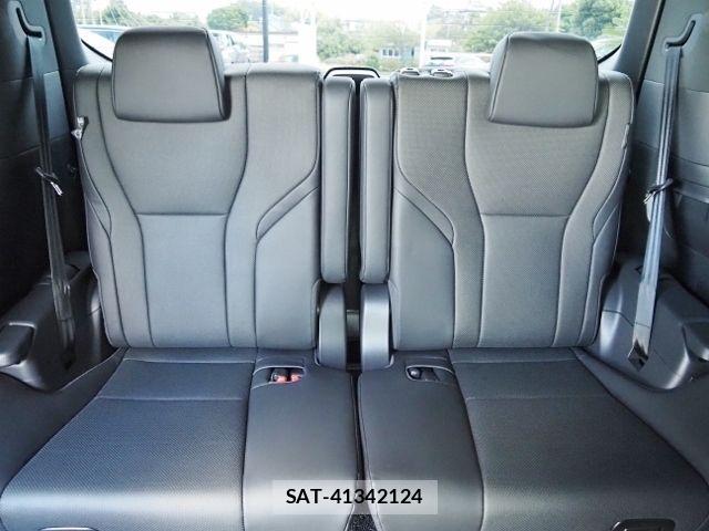 Toyota ALPHARD HYBRID 2024-02 8206165-15