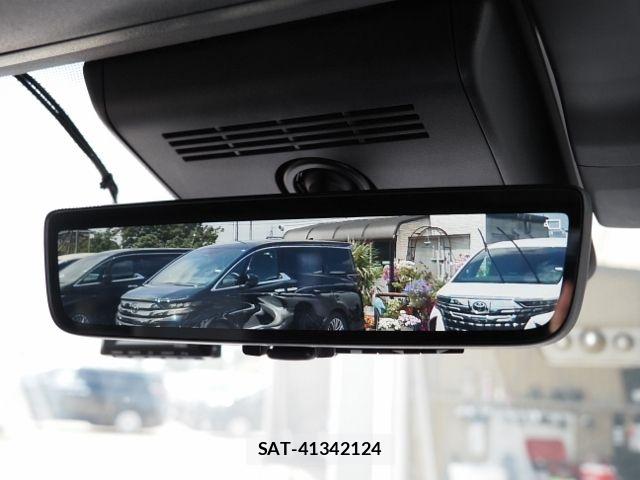 Toyota ALPHARD HYBRID 2024-02 8206165-21
