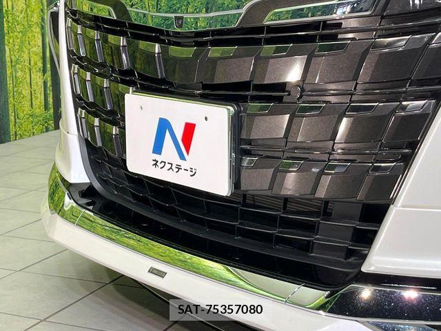 Toyota ALPHARD HYBRID 2024-10 8206163-2