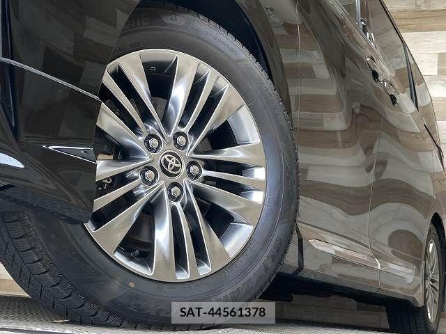 Toyota ALPHARD HYBRID 2023-10 8244528-18