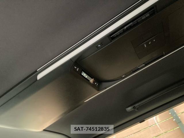 Toyota ALPHARD HYBRID 2025-09 8312834-9