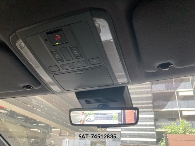 Toyota ALPHARD HYBRID 2025-09 8312834-12