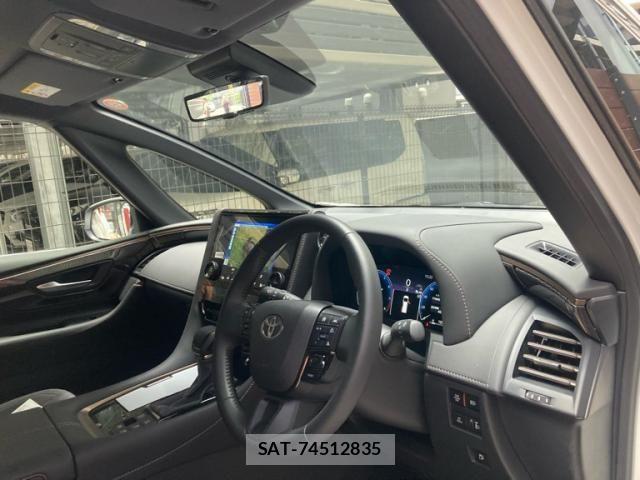 Toyota ALPHARD HYBRID 2025-09 8312834-6