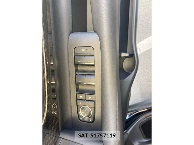 Toyota ALPHARD HYBRID 2025-07 8312835-8