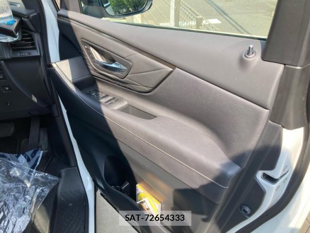 Toyota ALPHARD HYBRID 2025-01 8312833-12