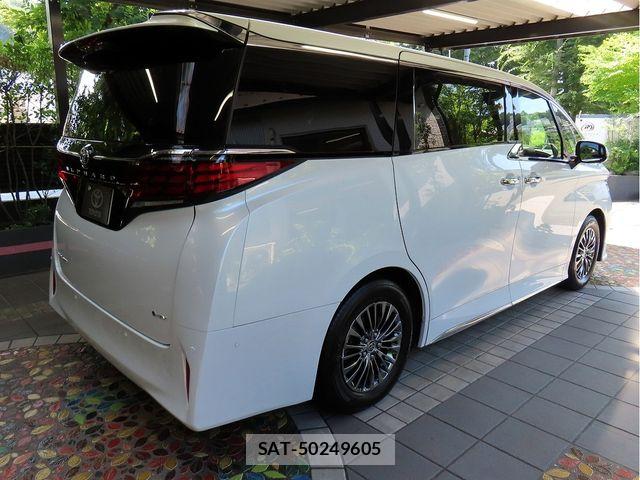 Toyota ALPHARD HYBRID 2024-06 8312822-9