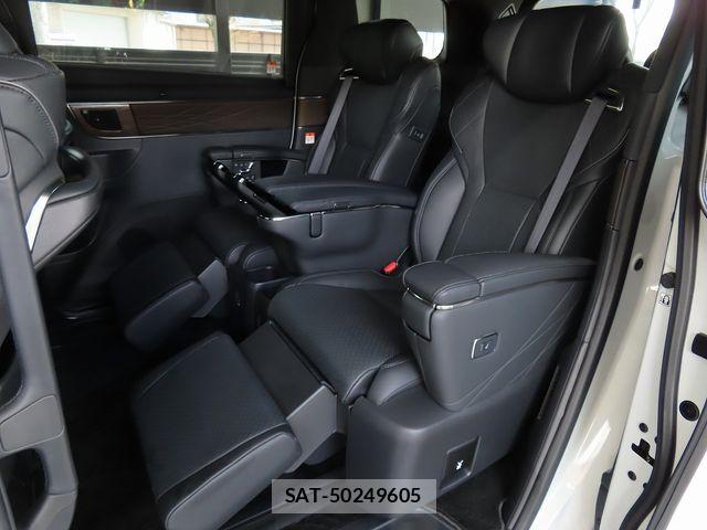 Toyota ALPHARD HYBRID 2024-06 8312822-24