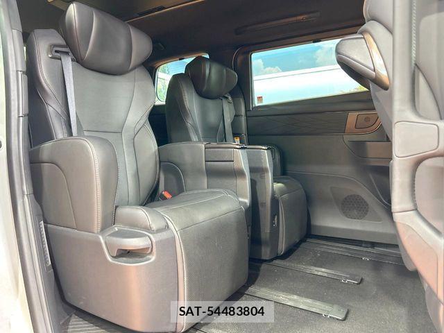 Toyota ALPHARD HYBRID 2024-10 8312828-8