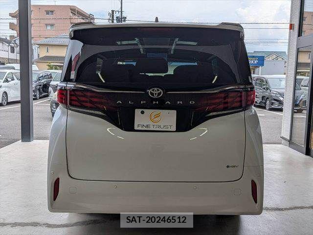 Toyota ALPHARD HYBRID 2024-04 8334699-20