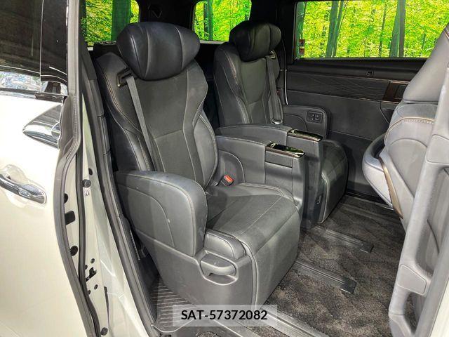 Toyota ALPHARD HYBRID 2024-06 8334698-8