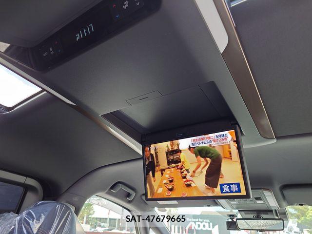 Toyota ALPHARD HYBRID 2024-07 8353845-23
