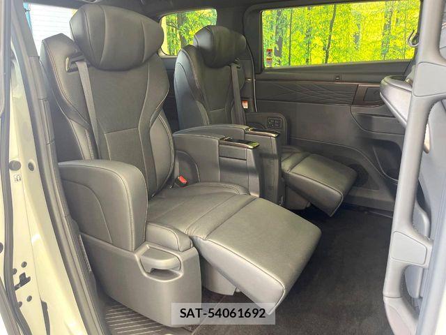 Toyota ALPHARD HYBRID 2024-10 8353846-8