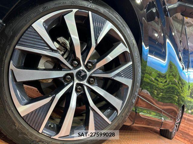 Toyota ALPHARD HYBRID 2023-08 8364548-13