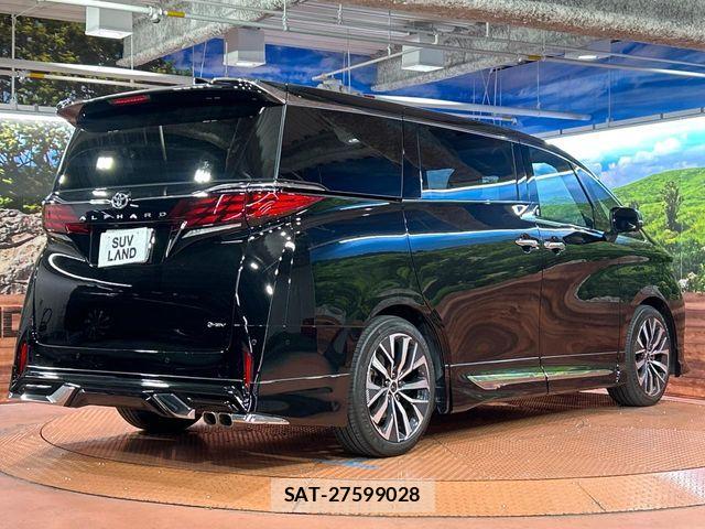 Toyota ALPHARD HYBRID 2023-08 8364548-17