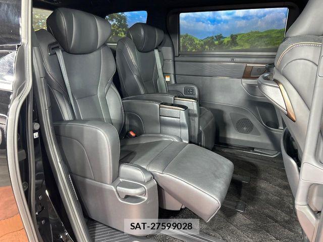 Toyota ALPHARD HYBRID 2023-08 8364548-8