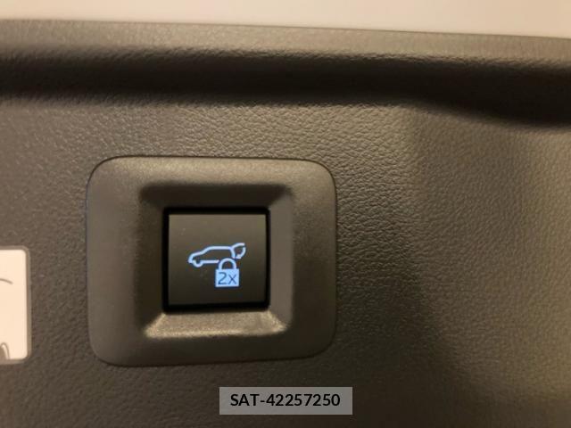 Toyota ALPHARD HYBRID 2025-01 8364542-11