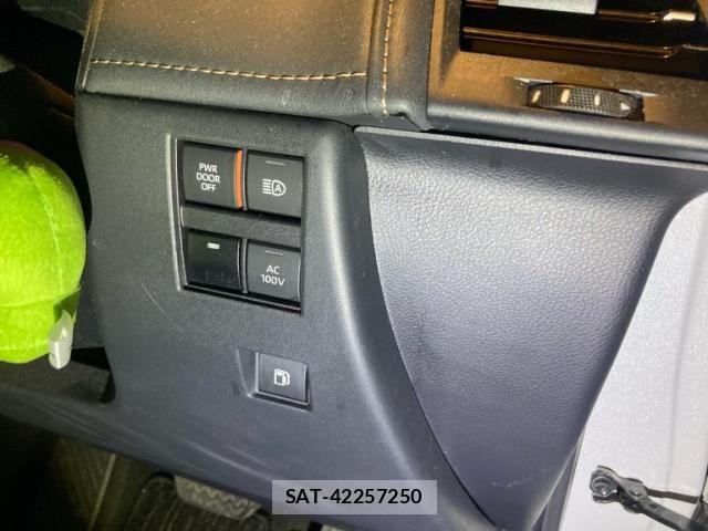 Toyota ALPHARD HYBRID 2025-01 8364542-17