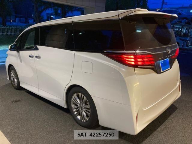 Toyota ALPHARD HYBRID 2025-01 8364542-3