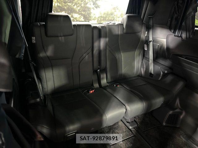 Toyota ALPHARD HYBRID 2025-05 8364543-9