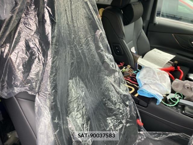 Toyota ALPHARD HYBRID 2024-04 8364544-11