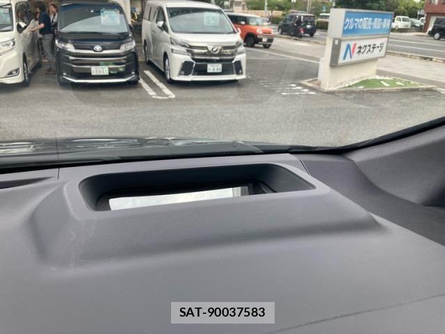 Toyota ALPHARD HYBRID 2024-04 8364544-24