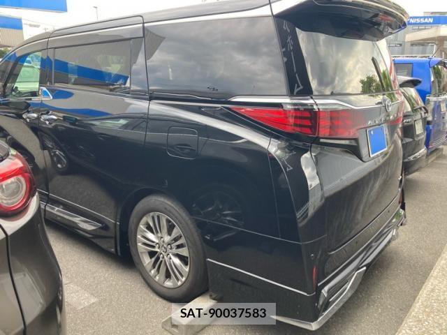 Toyota ALPHARD HYBRID 2024-04 8364544-8