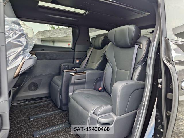 Toyota ALPHARD HYBRID 2024-09 8364540-26