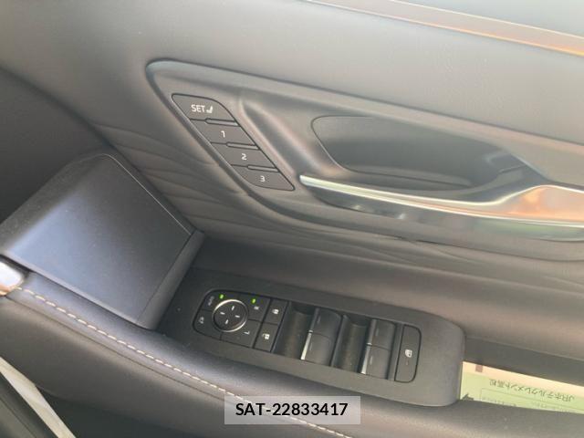 Toyota ALPHARD HYBRID 2025-07 8371399-19