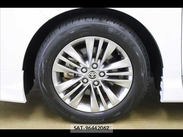 Toyota ALPHARD HYBRID 2024-07 8371400-23