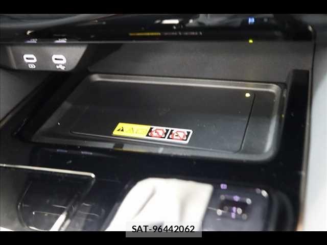 Toyota ALPHARD HYBRID 2024-07 8371400-6