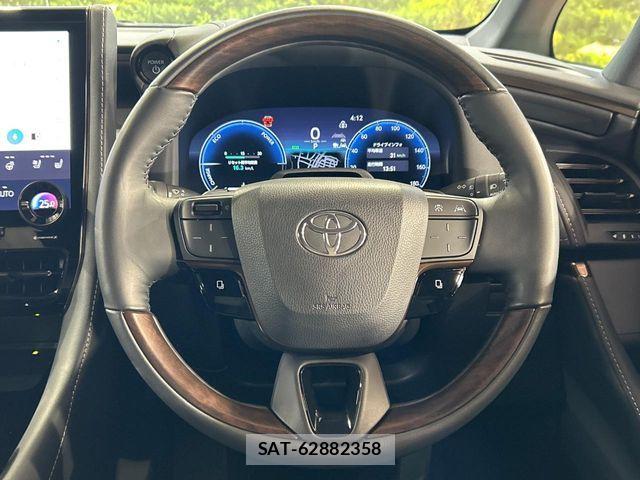 Toyota ALPHARD HYBRID 2023-08 8437894-11